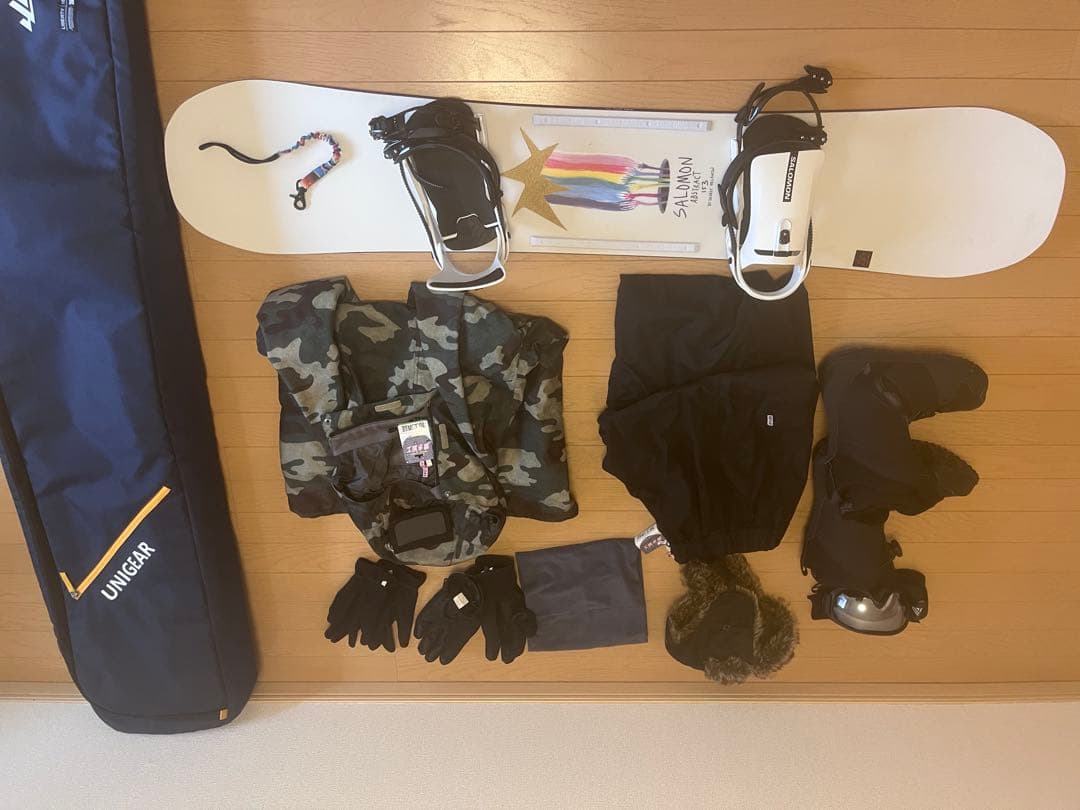 し*う様 Salomon スノーボード+ビンディング小物+ウェア上下+ホットワッ