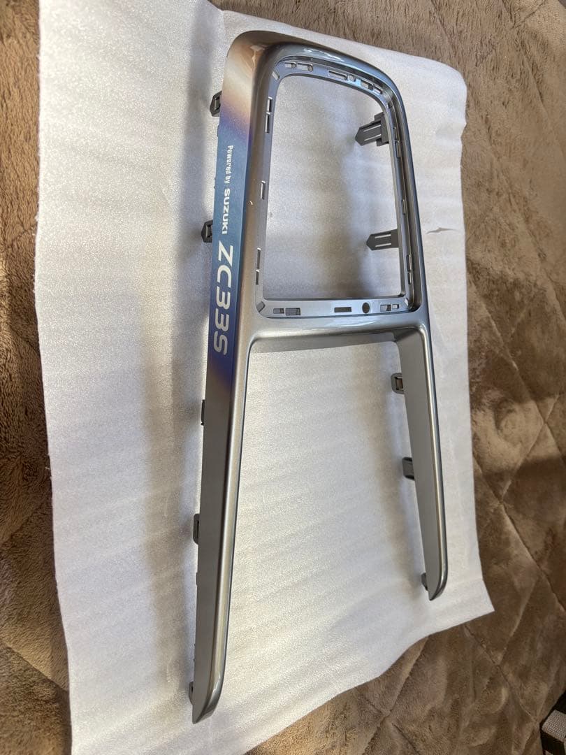 ZC33Sスイスポ　ファイナルエディション専用ガーニッシュ