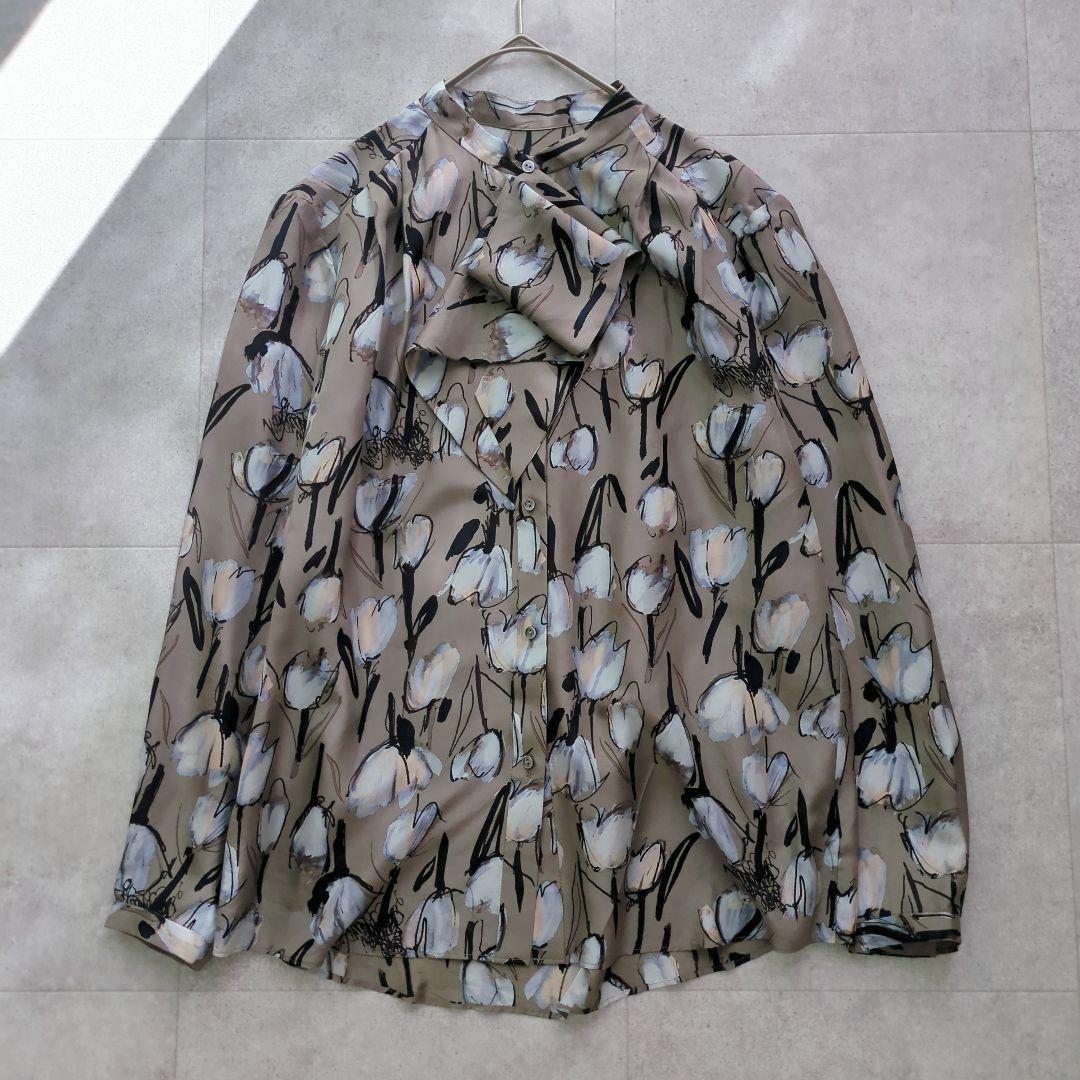 美品✨ トゥモローランドコレクション シルク100% ブラウス ボウタイ 花柄