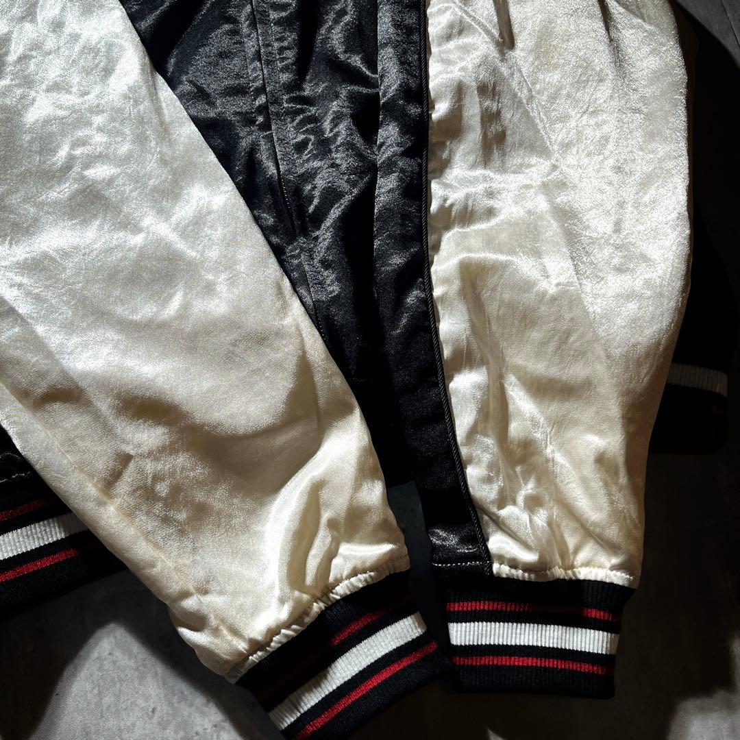 受注限定モデル　希少Lサイズ　浦和レッズ　刺繍　鳥　スカジャン　阿部勇樹　サテン