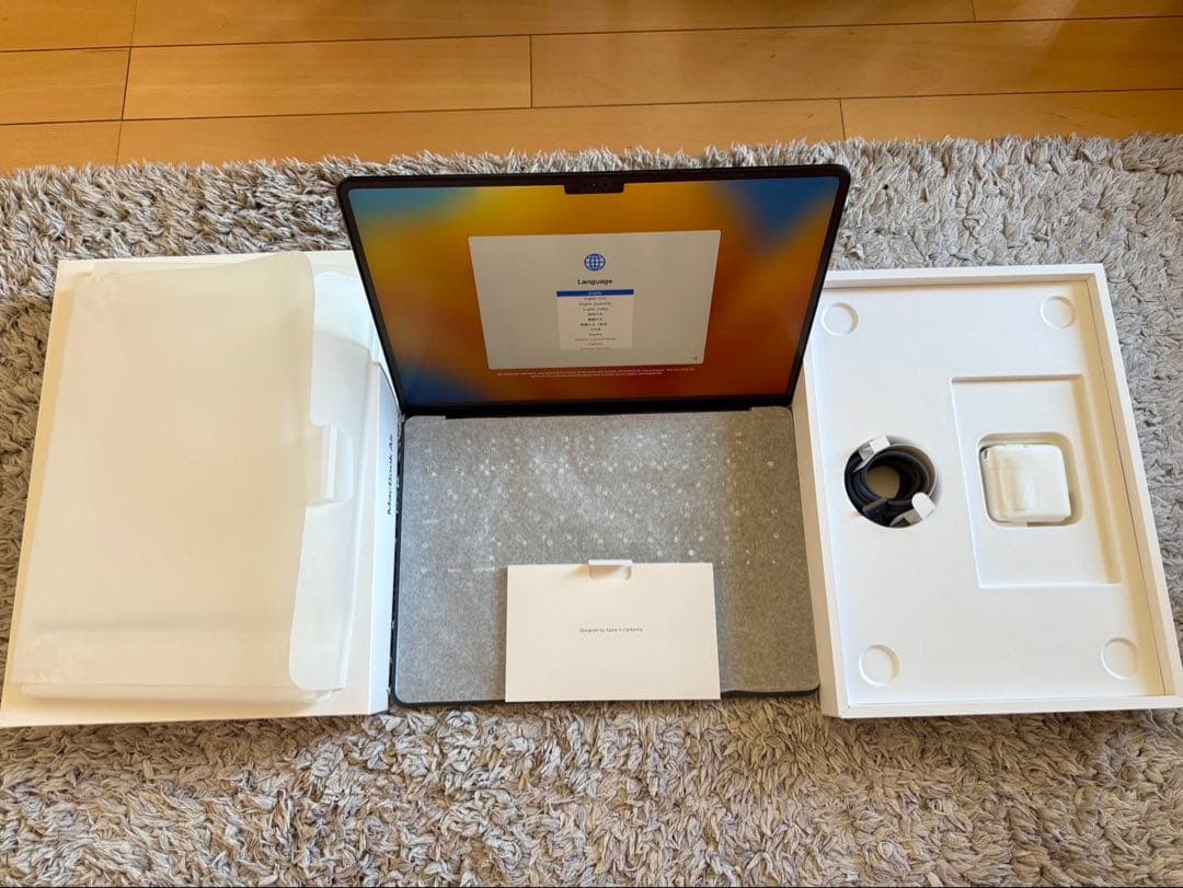 超美品！MacBook Air M2 13インチ 8GB/256GBミッドナイト