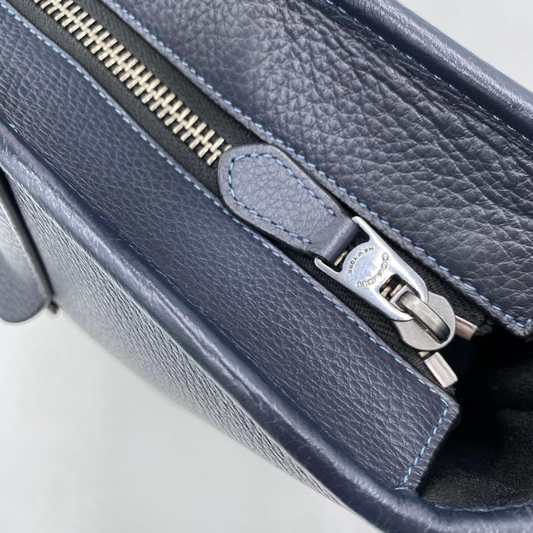 極美品✨COACH サリバン ビジネストート A4肩掛け レザー ネイビー