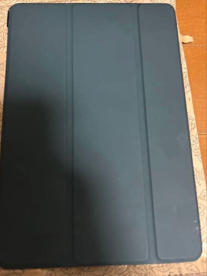 訳あり週末特価　Apple iPad 第8世代　箱付き　セルラーモデル