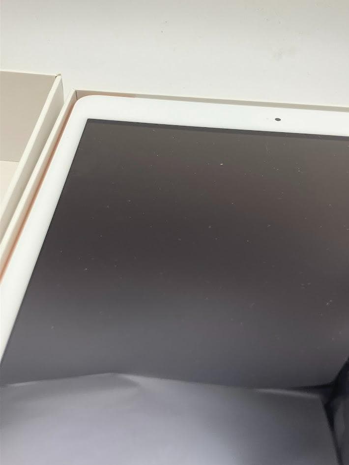 【美品】Apple iPad（第7世代）32GB　ピンクゴールド本体のみ