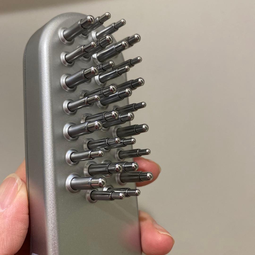 SALONIA EMS LIFT BRUSH サロニア　美顔器　電気ブラシ