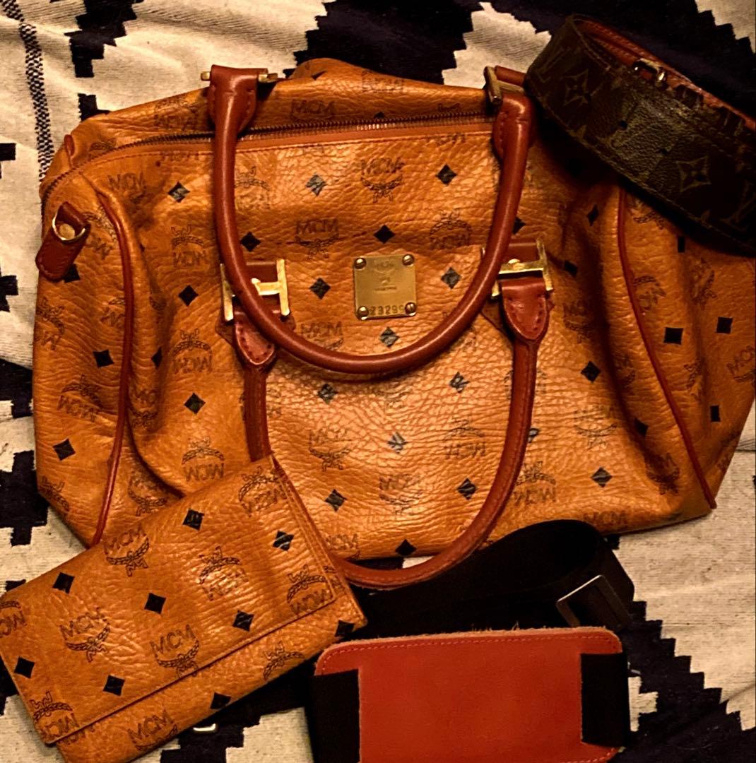 【3点まとめ売り】MCM バッグ＋LOUIS VUITTONベルト＋MCM長財布