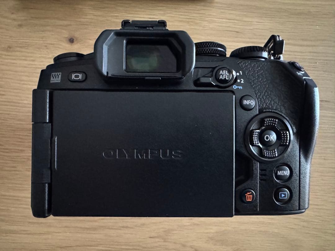 【美品】オリンパスOM-D E-M1 MarkⅡ 14-150mmレンズセット