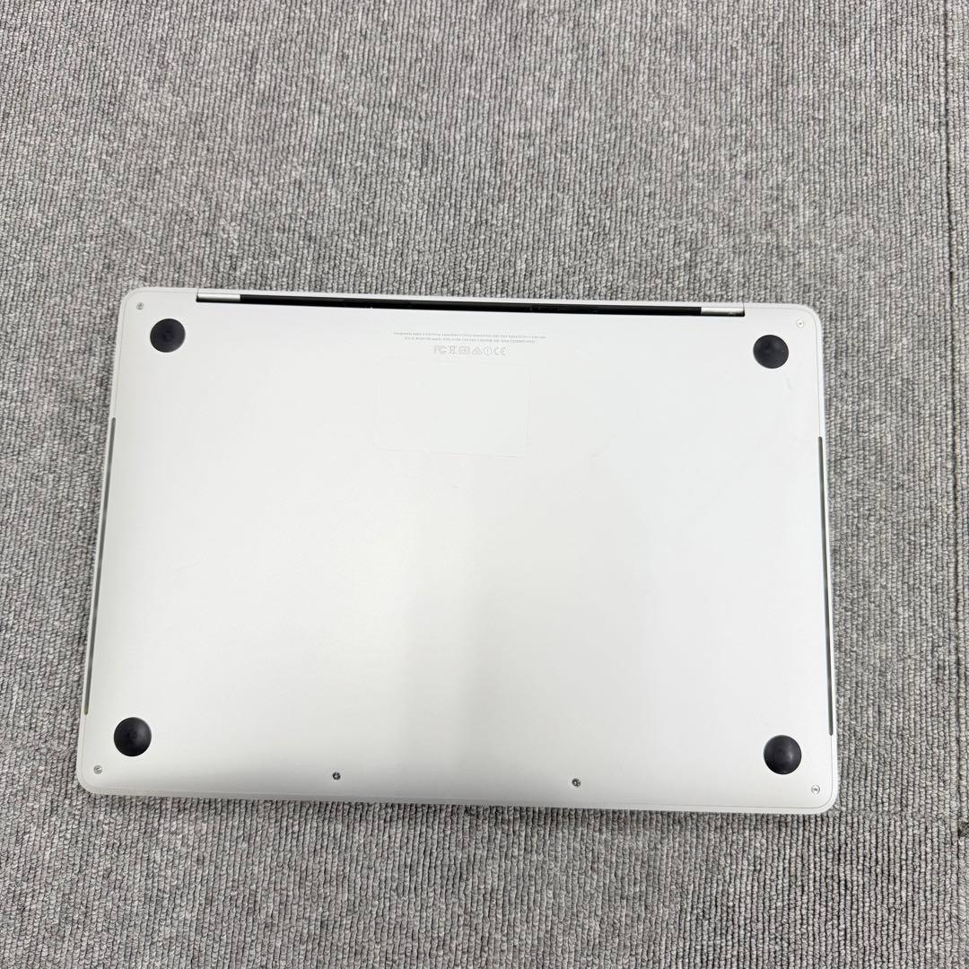 Macbook Pro 2017 13 インチ 16GB/512GB シルバー
