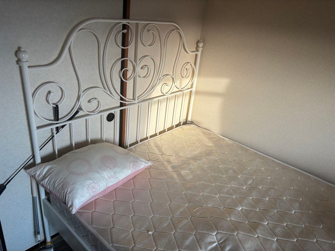 ［多摩センター駅徒歩5分］ダブルサイズ　ベッドフレーム&マットレスセット