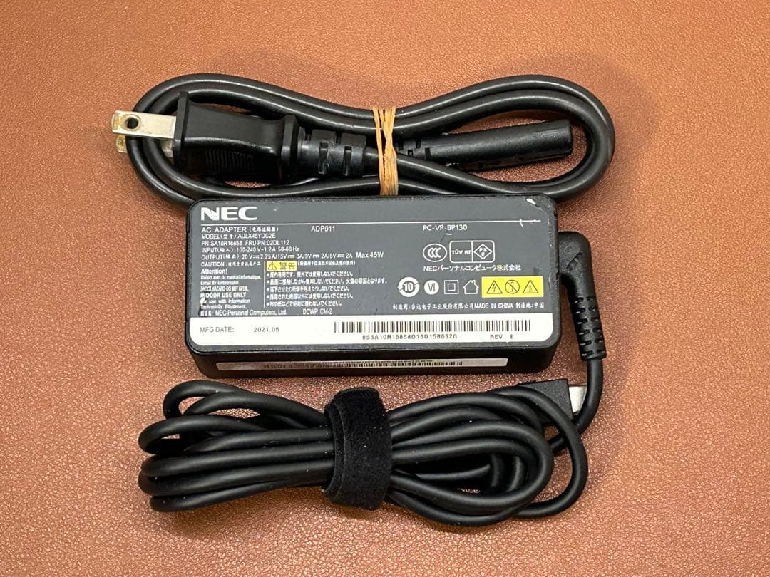 LIFEBOOK U9311 i5-1135G7 8G FHD顔認証256GB