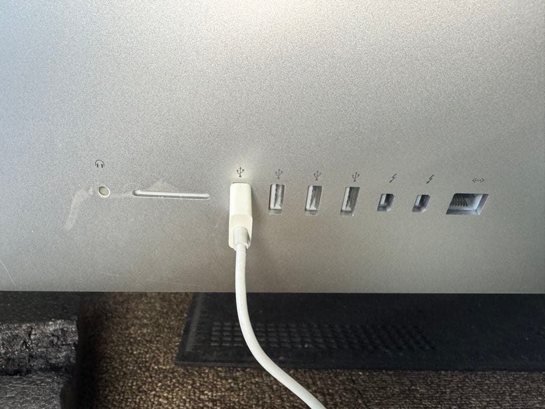 SSD iMac Retina 4K 21.5インチ (2015) 本体