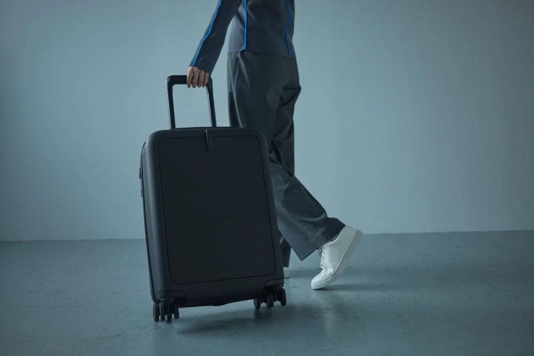 moln スーツケース キャリーバッグ オブシディアンsmall