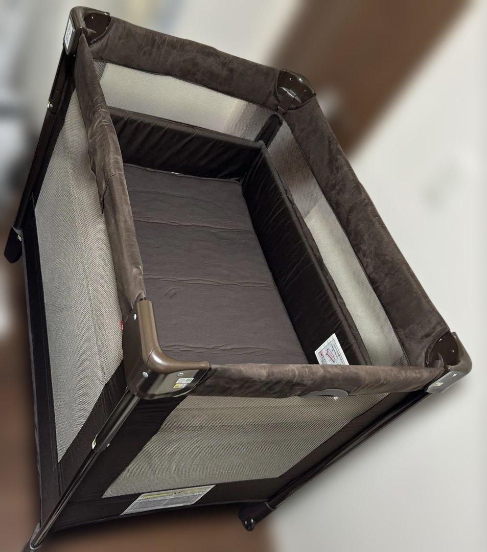 【美品】ココネルエアープラス ブラウン Aprica ベビーベッド アップリカ