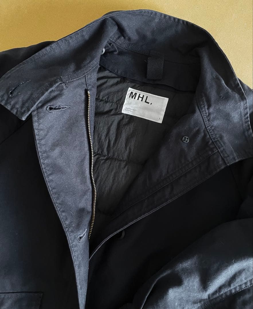 MHL.UNEVEN COTTON CANVAS ステンカラーコート