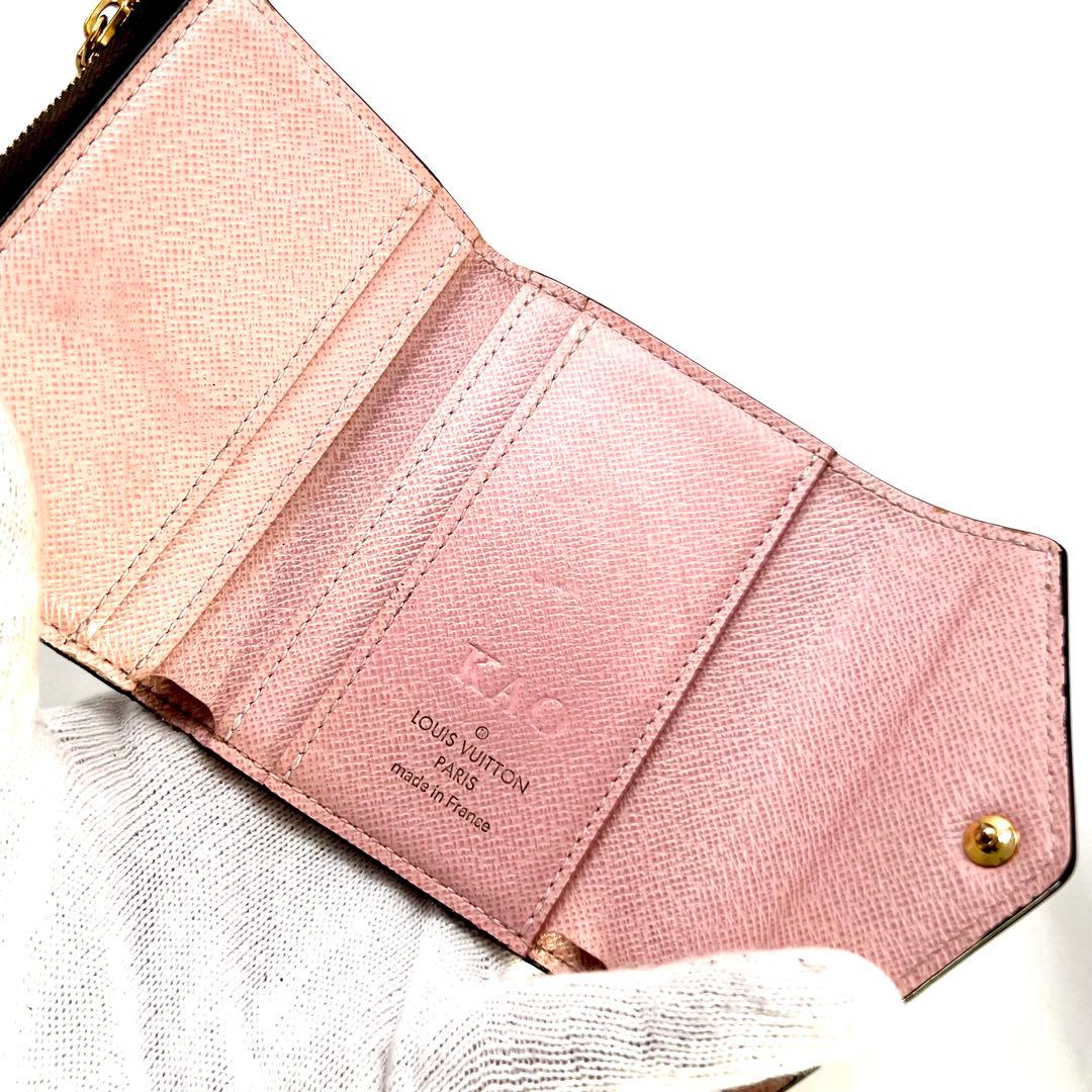 ルイヴィトン モノグラム ポルトフォイユ ゾエ ローズバレリーヌ M62932