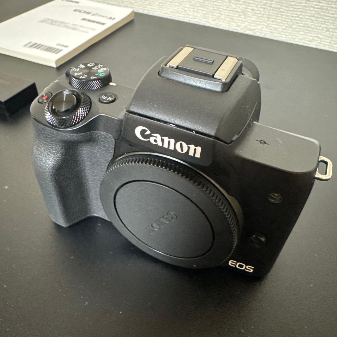 みや【Canon】EOS Kiss M ダブルズームキット
