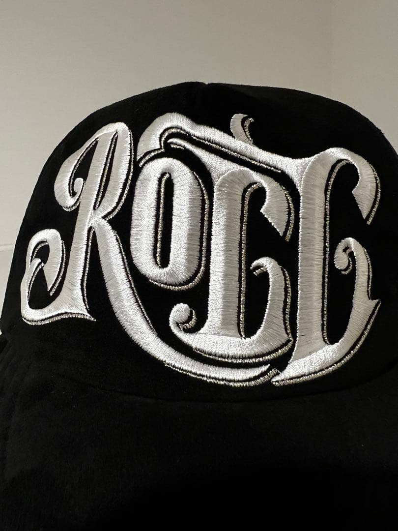 BACKLASH x ROLLコラボ刺繍ロゴ ベースボールメッシュキャップ 黒
