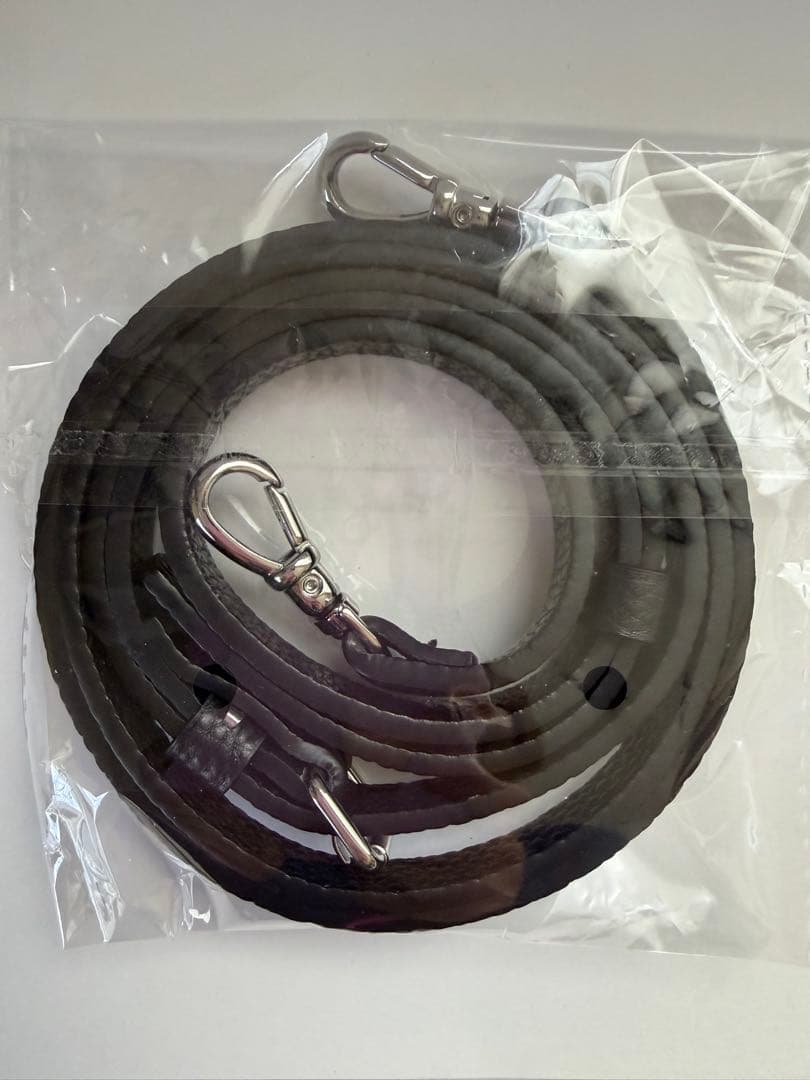 BANDOLIERバンドリヤー　 iPhone 15 Pro Max