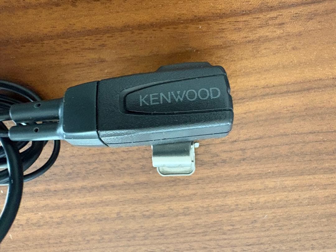 【トランシーバー】KENWOOD UBZ-LP20と充電器他セット　おまけ付き