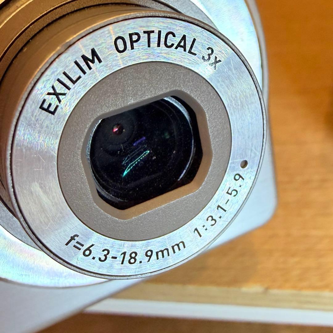 CASIO EXILIM EX-Z77 カシオ デジカメ コンデジ y2k