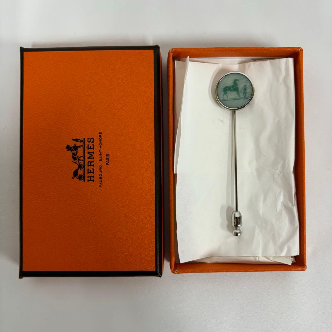 HERMES エルメス ピンブローチ コロゾ　馬柄