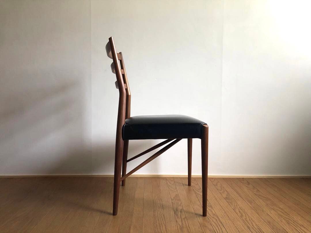 飛騨高山 日進木工製 ウォールナット材 黒革チェア ダイニング デスク椅子 工芸