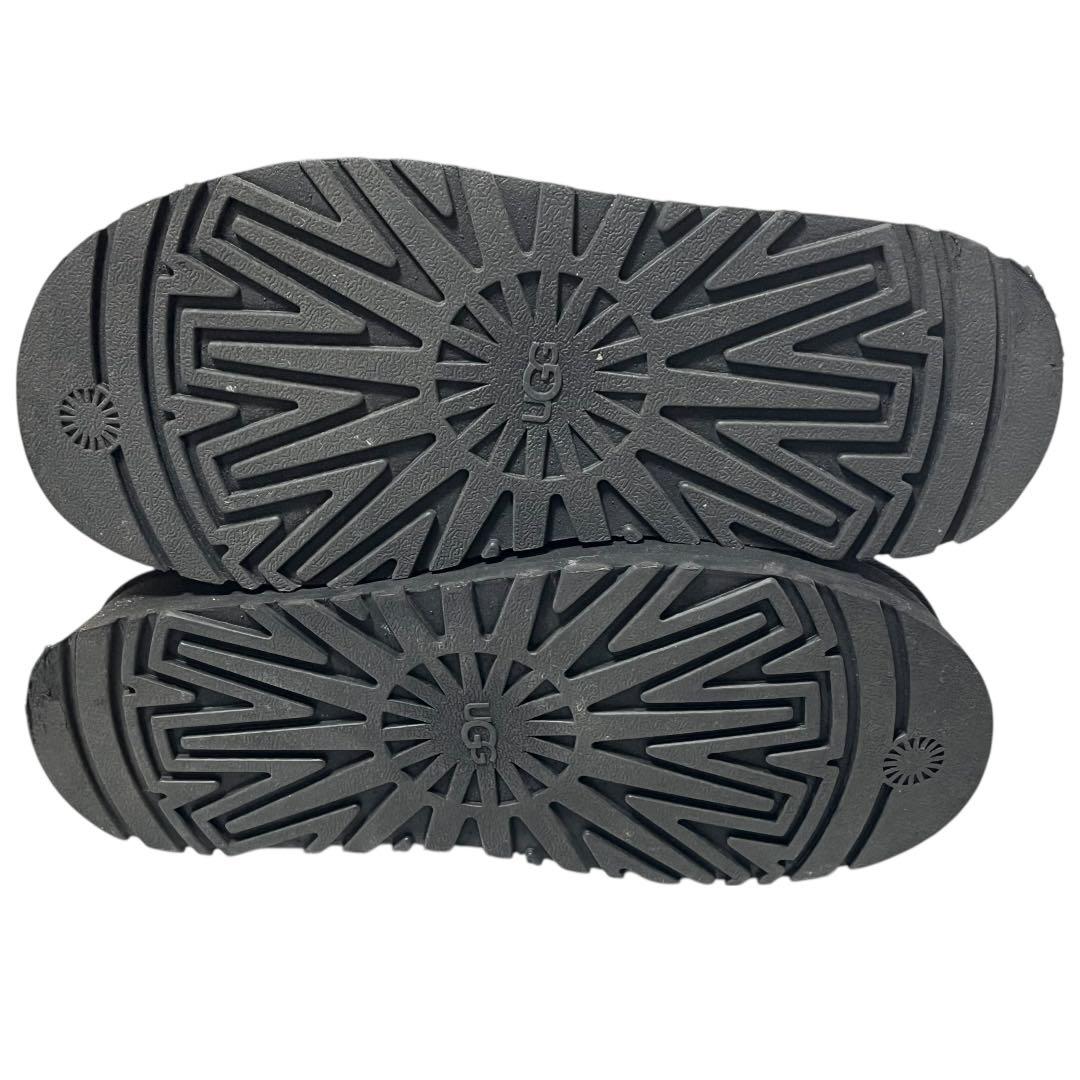 美品　アグ　UGG ディスコクロススライド　サンダル　ファー　25cm 白　黒