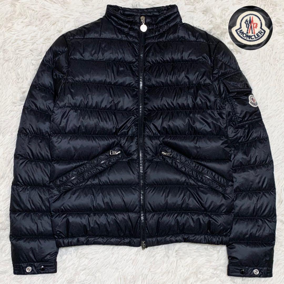 【未使用に近い】モンクレール ライトダウン AGAY ロゴワッペン ブラック0