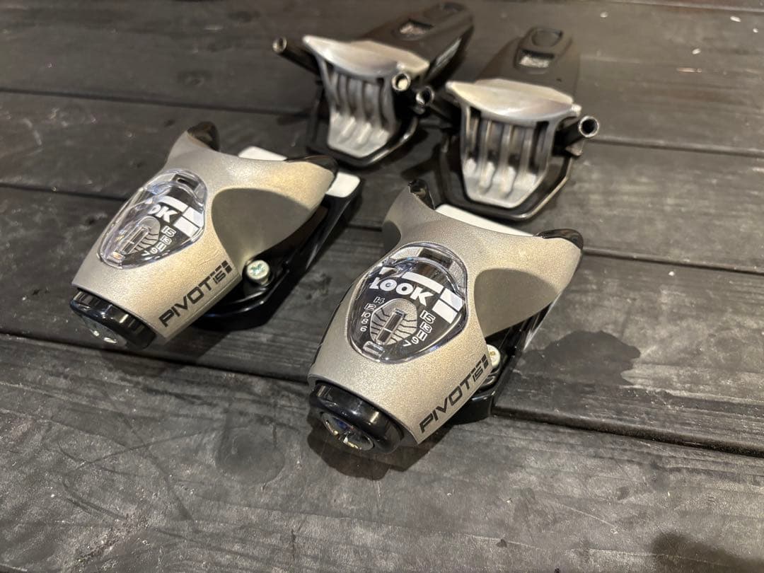 LOOK PIVOT 15 GW RAWビンディング　ルック　ピボット