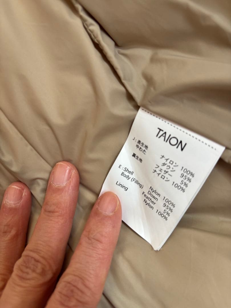 TAION 別注 ダウンマフラー付 クルーネックミドルダウン ナノユニバース