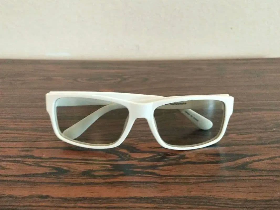 新品未使用品 TOSHIBA レグザシアターグラス 3Dグラス(ZP3シリーズ)