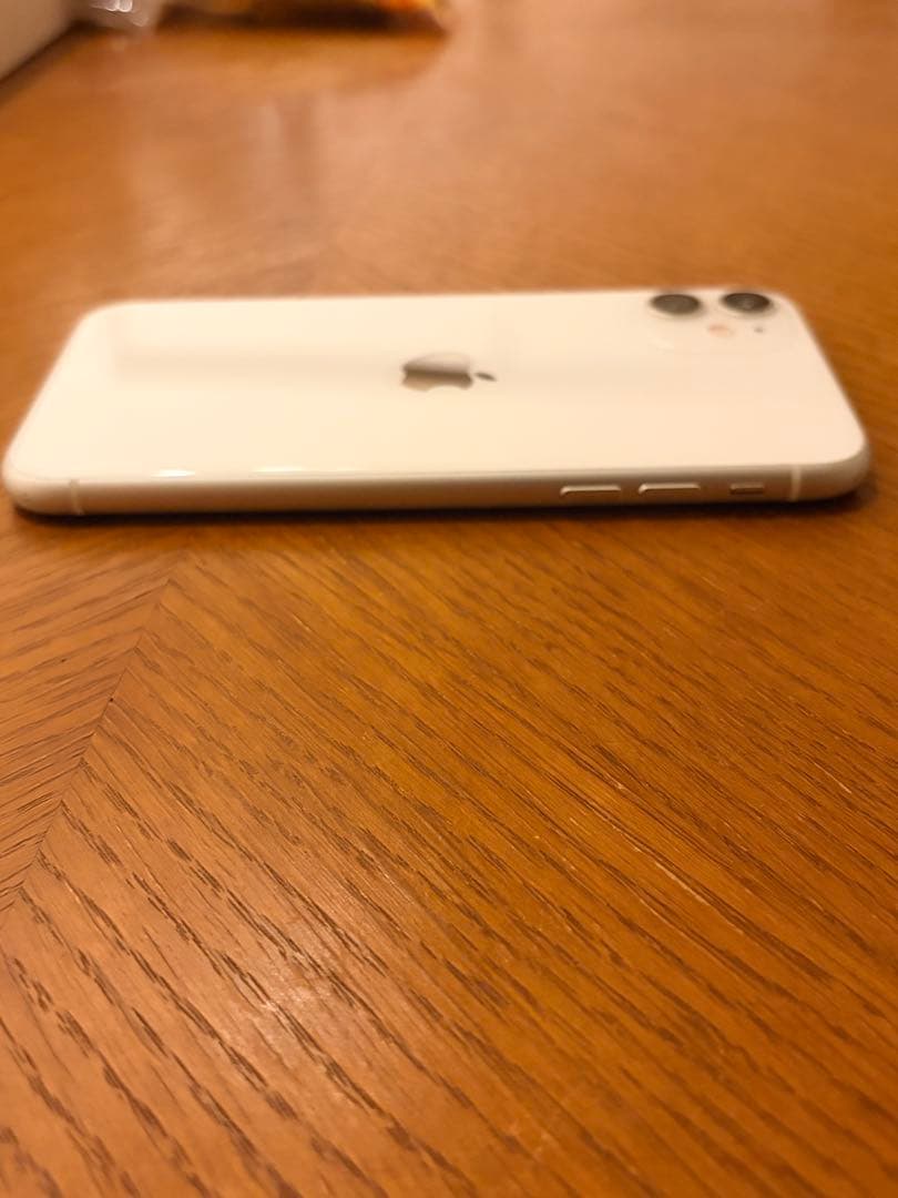 iPhone11 128GB 本体 ジャンク品 ホワイト