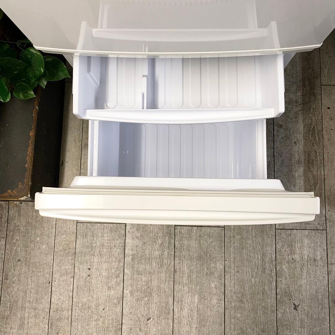 どっちも付け替えドアだから引越しにも連れて行ける♪2ドア冷凍冷蔵庫137L