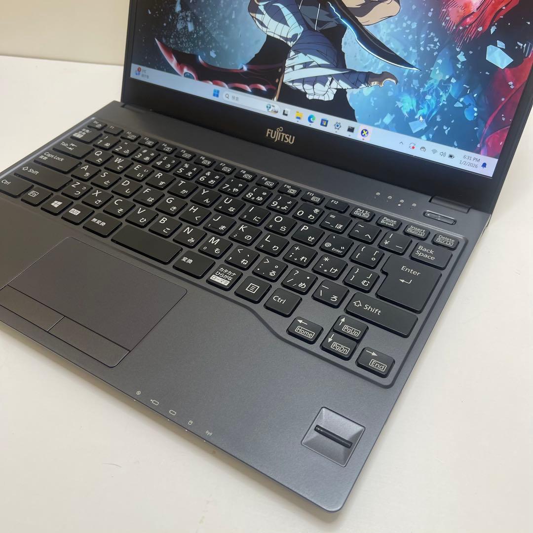 #719 富士通 FUTRO MU937 Win11 8GB SSD256GB