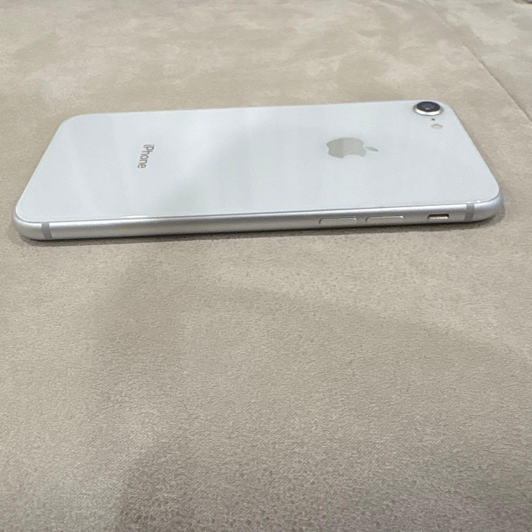 iPhone 8 64GB 本体のみ　シルバー　初期化済