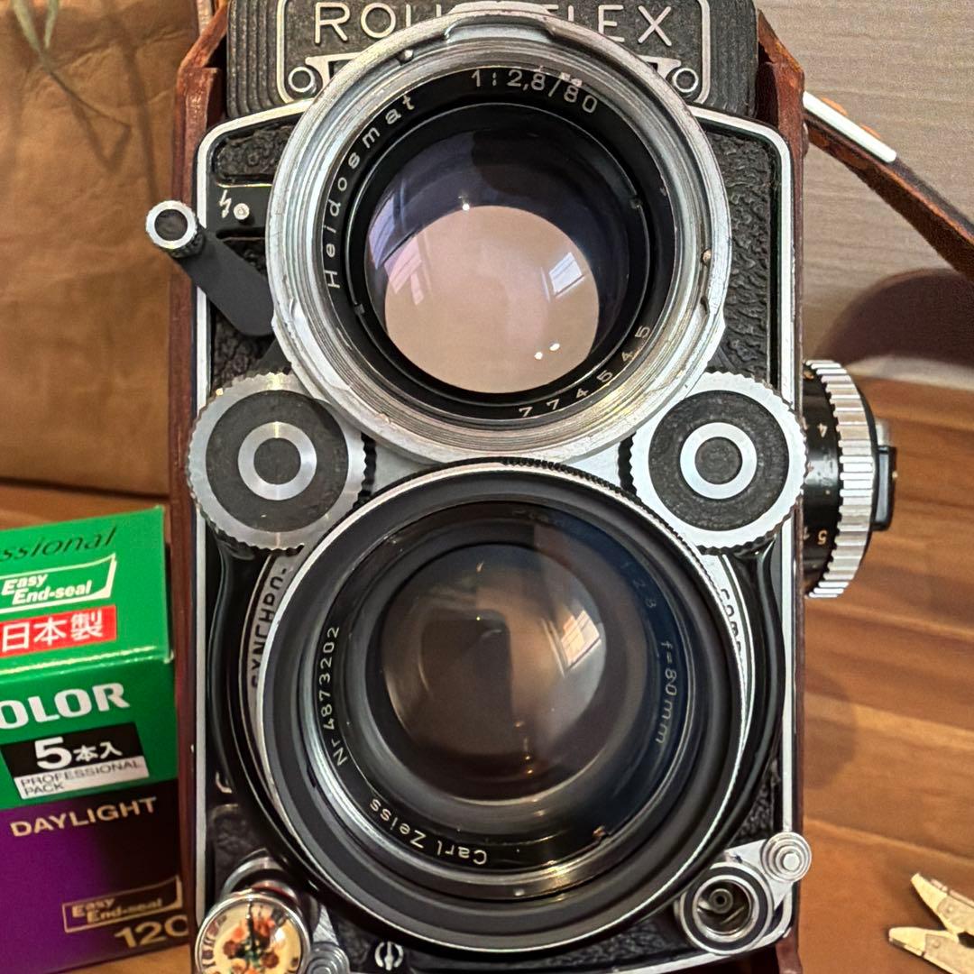 Rolleiflex 二眼レフカメラplanar 80mmF2.8 フィルム付き
