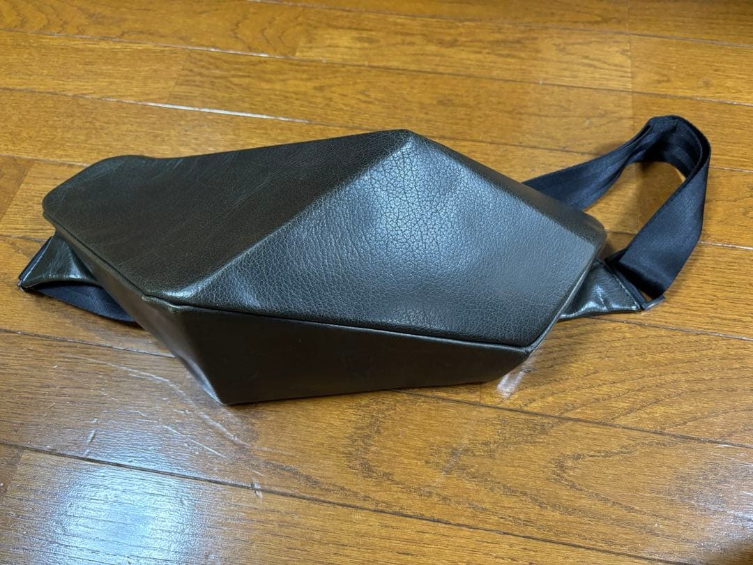 GEMER ジェマー ボディバッグ Sサイズ　クリスタルネイビー