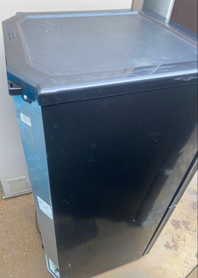 ✅ユーイングノンフロン冷凍冷蔵庫✅ ✅UR-FG110J 2017年