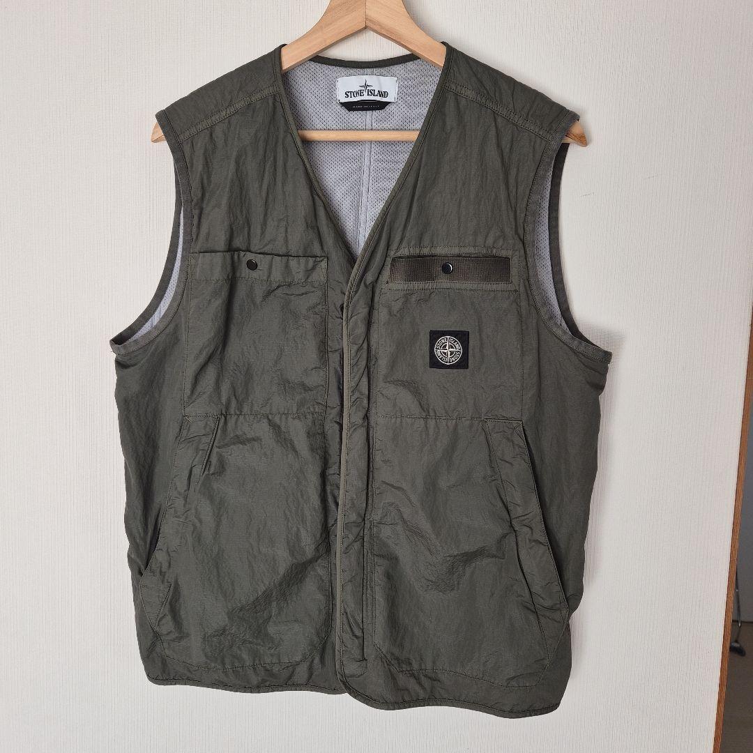 STONE  ナイロンベスト