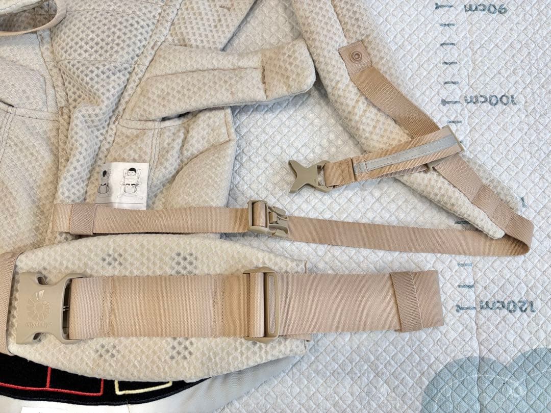 ergobaby OMNI Breeze ベージュ抱っこ紐