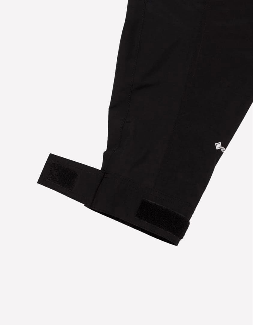 THE NORTH FACE マウンテンパーカー カーキブラック NP62550