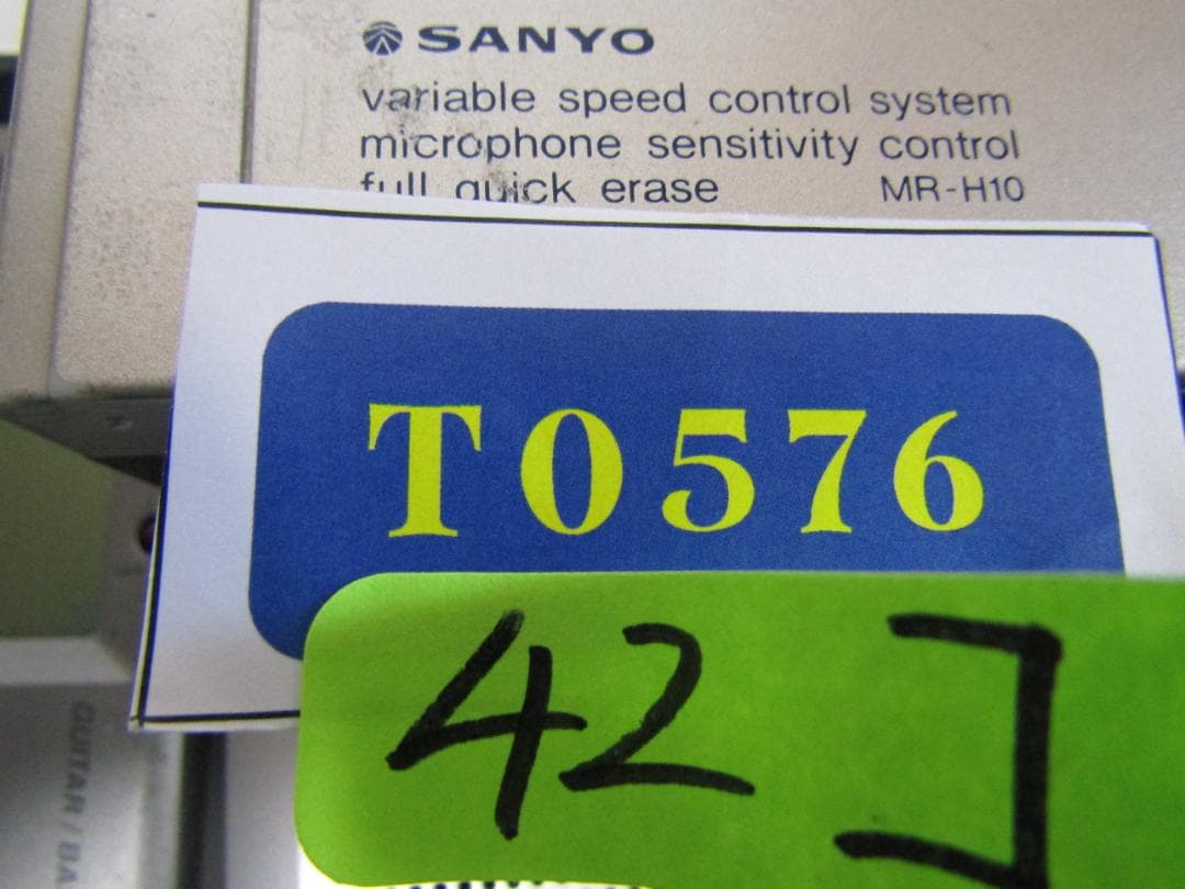 T0576 ポータブルカセットプレーヤー (42セット)ジャンク