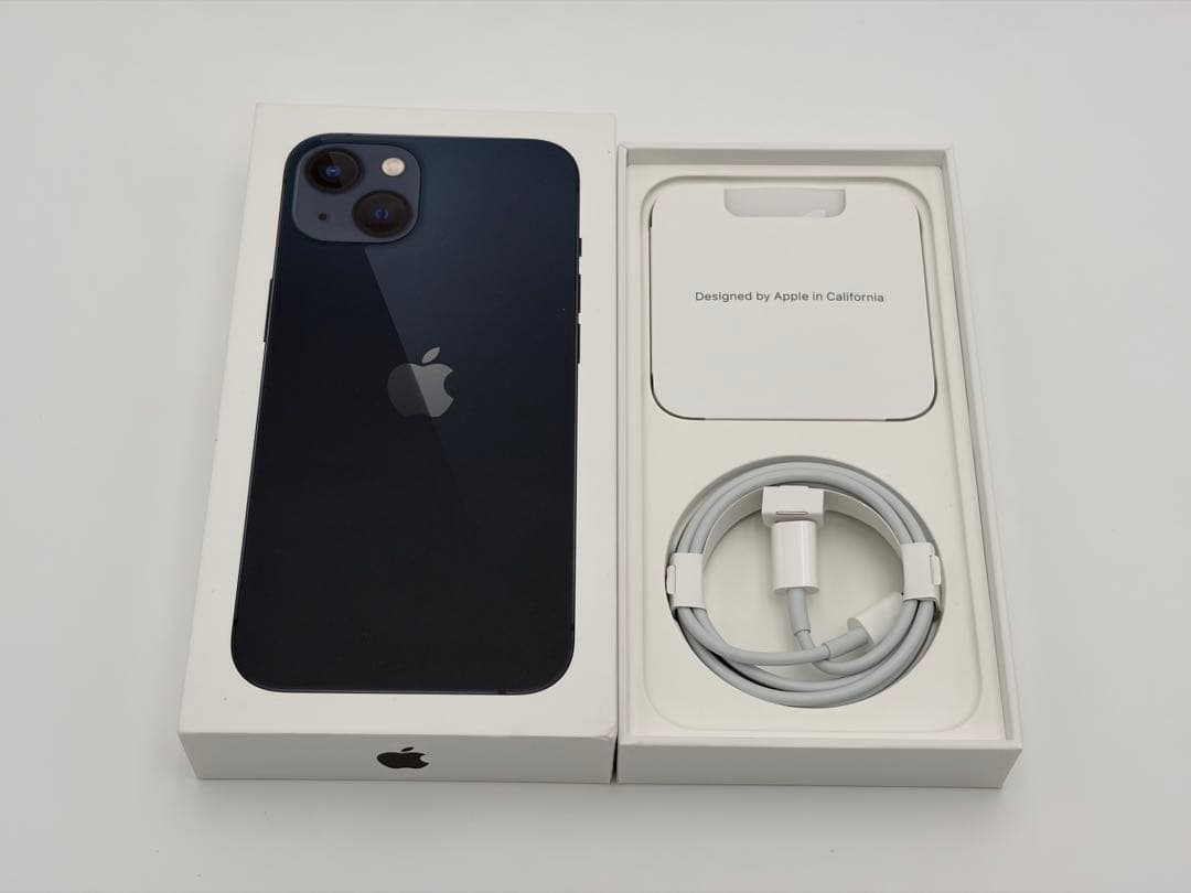 Apple iPhone 13 128GB スターライト【SIMロック解除済】