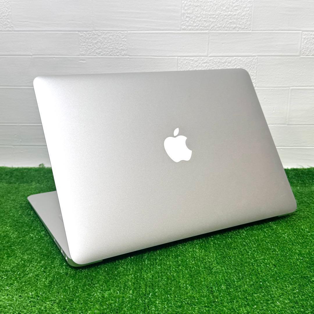 MacBook Air 13インチ Core i5 8GB SSD256GB