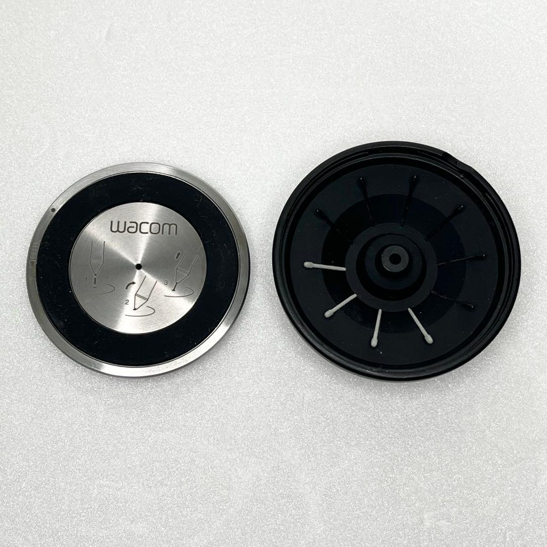 【美品】Wacom Intuos Pro Medium PTH-660/K0