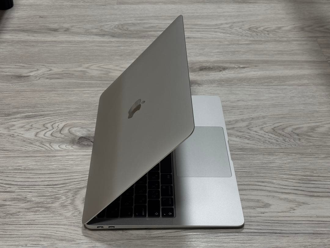 雅のクラフトroom様用MacBook Air M1 13 16GB/512G