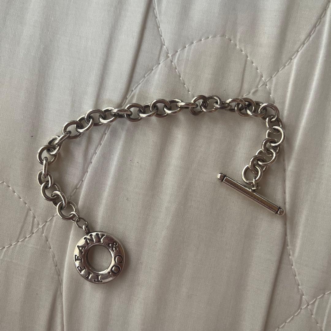 シルバー チェーンブレスレット ロゴ付き