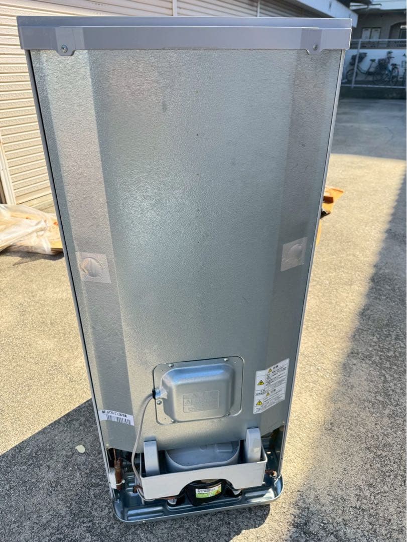 20年製 三菱 冷凍庫 縦型 121L MF-U12D-S1