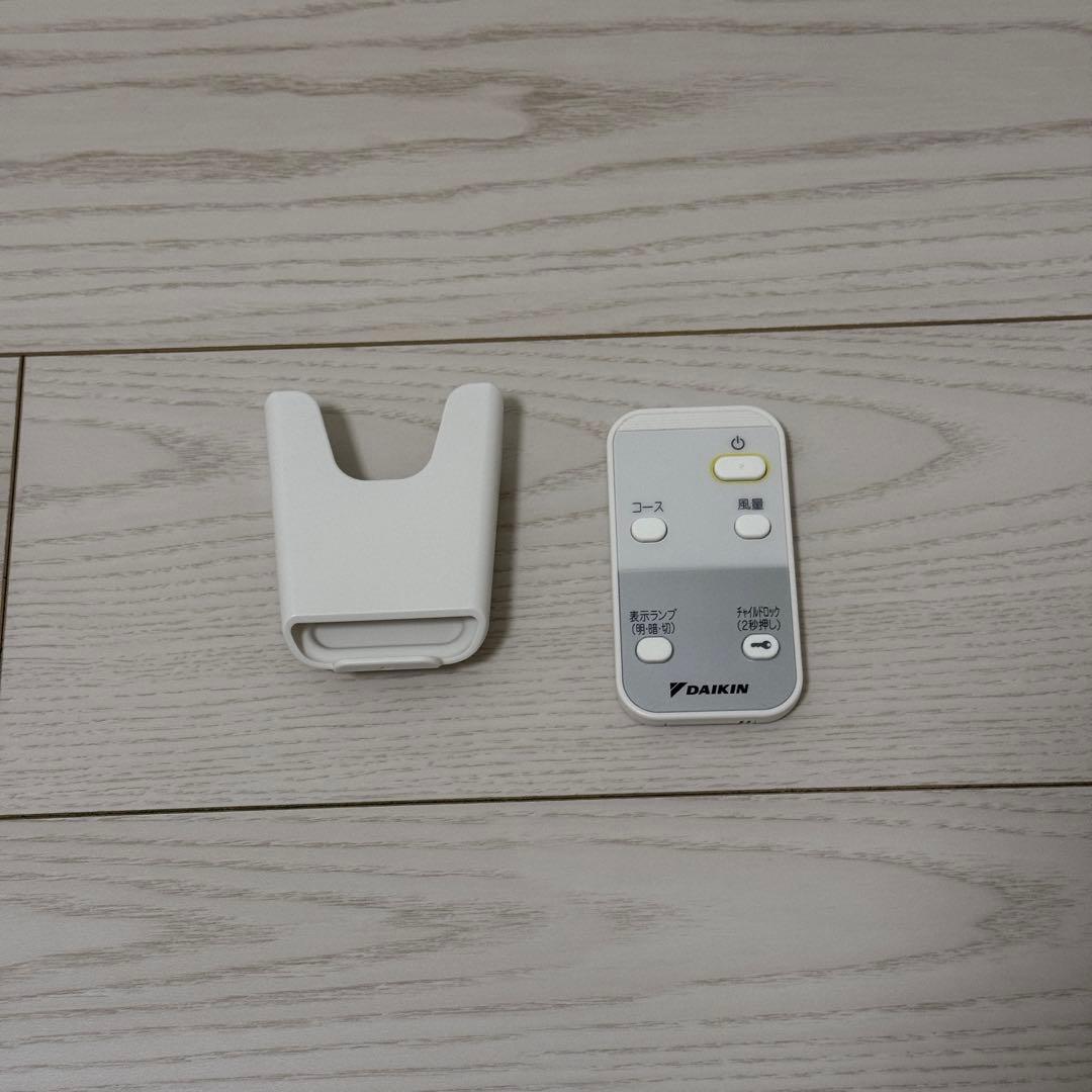 【コムギ】DAIKIN 空気清浄機 MC55Z-W