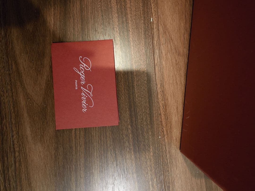 【未使用】Roger Vivier ロジェ ヴィヴィエ　パンプス　38